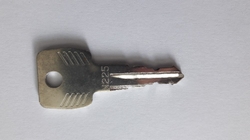 THULE klíč N225